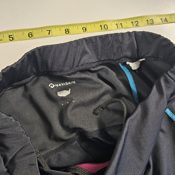 NAVISKIN Women’s Medium Padded Bike Cycling Spinning Capris Pants Biking Tights - Picture 7 of 7